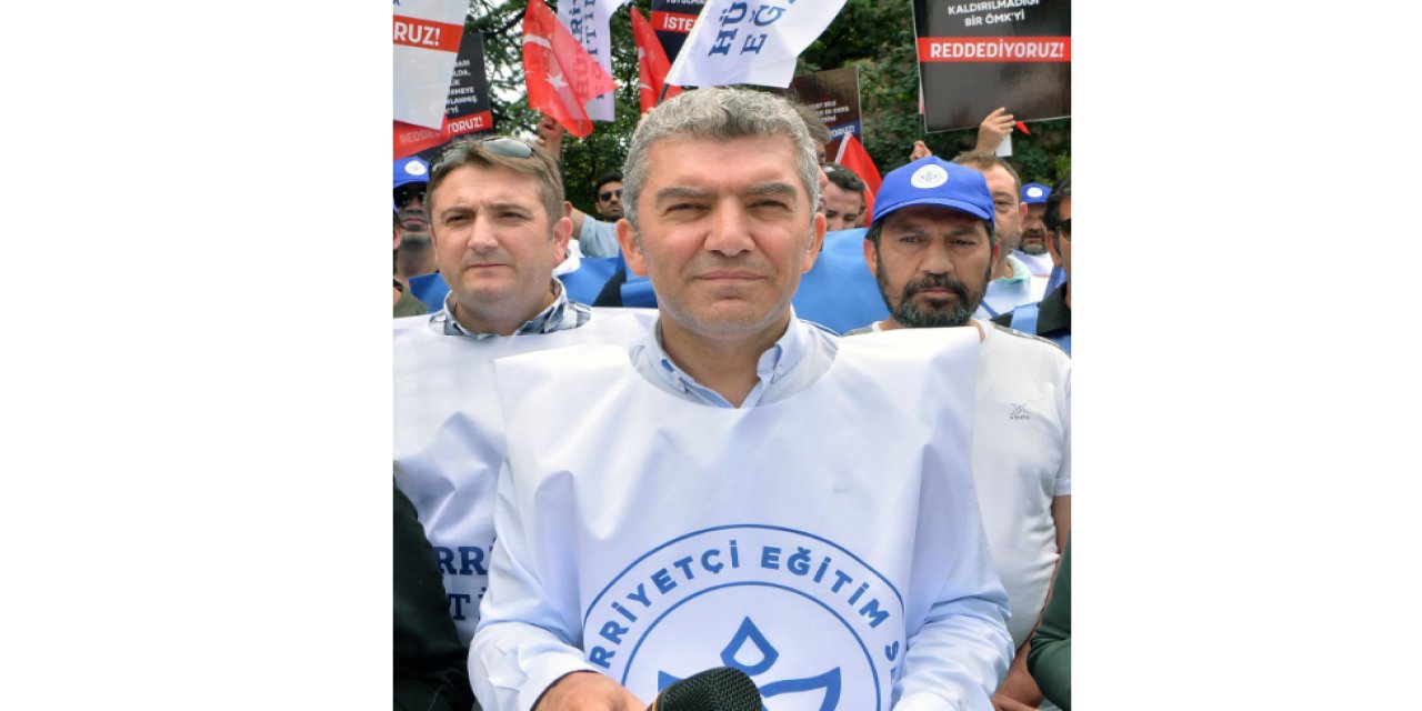 Hür-Sen’den sert çıkış: “Memur-Sen ve Kamu-Sen, memuru satmakla kalmadı, süreci de engelledi”