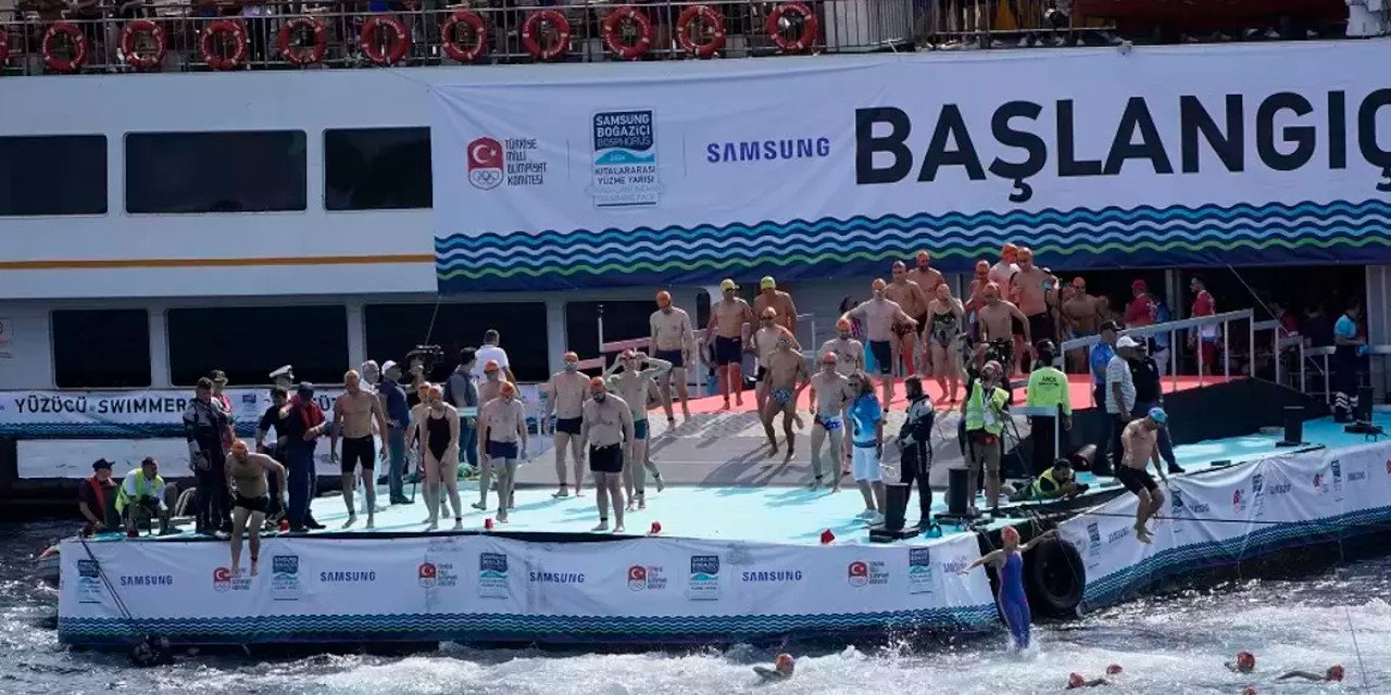 Boğazdaki yarışta kaybolan Rus yüzücü başka noktadan karaya çıkmış olabilir mi?