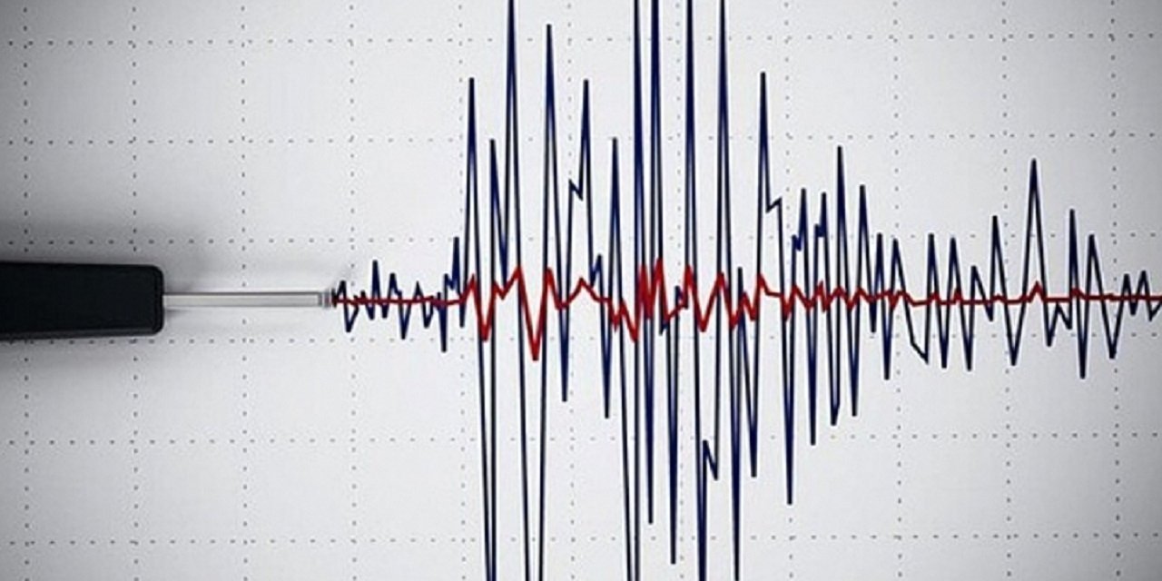 Balıkesir Sındırgı'da deprem oldu