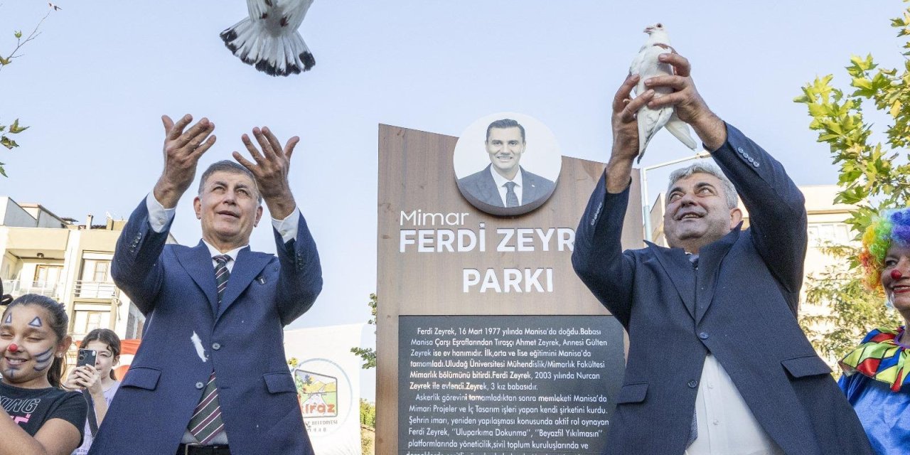 İzmir'de Mimar Ferdi Zeyrek Parkı ve Zübeyde Hanım Anne Evi açıldı