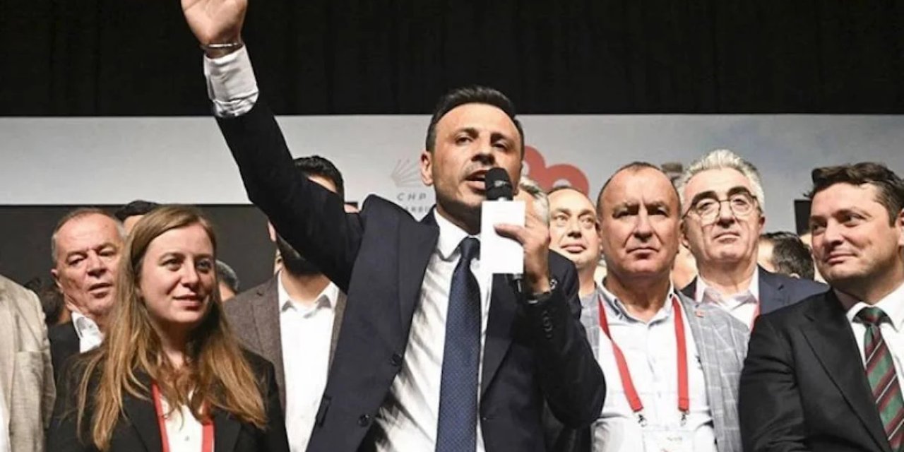CHP İstanbul İl Başkanlığı’nın görevden alınmasını hukukçular değerlendirdi: 'İptal kararının saçlarını örüyorlar'