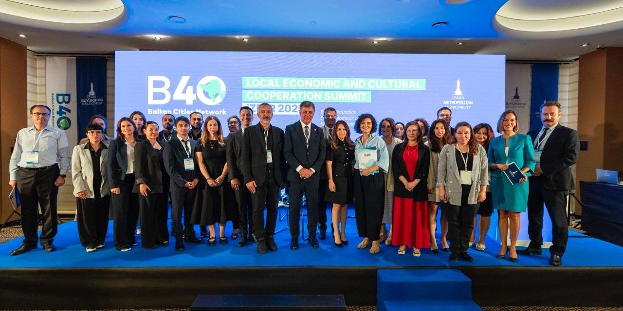 Başkan Tugay: “Demokrasi ve özgürlükler olmadan sorunların üstesinden gelemeyiz”