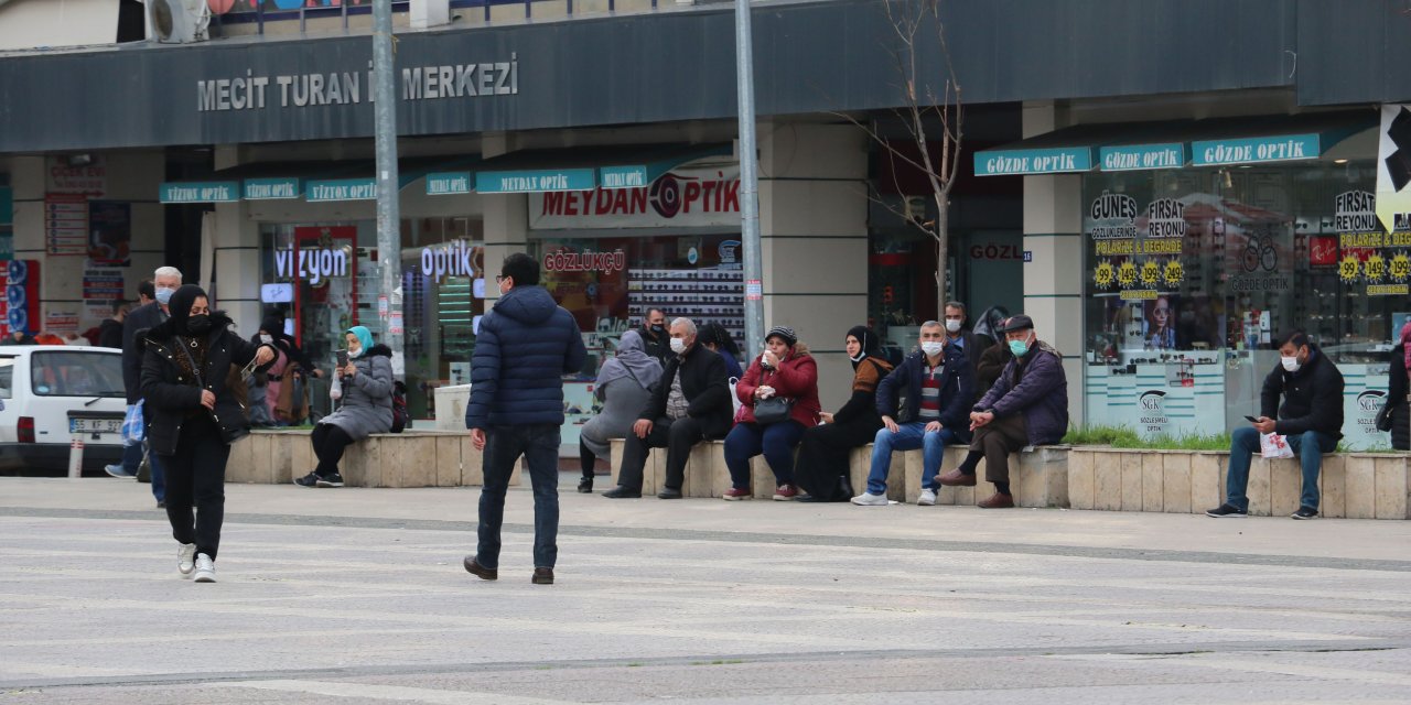 Koronavirüs vakaları artan Samsun’da risk haritası kırmızıyla kaplandı
