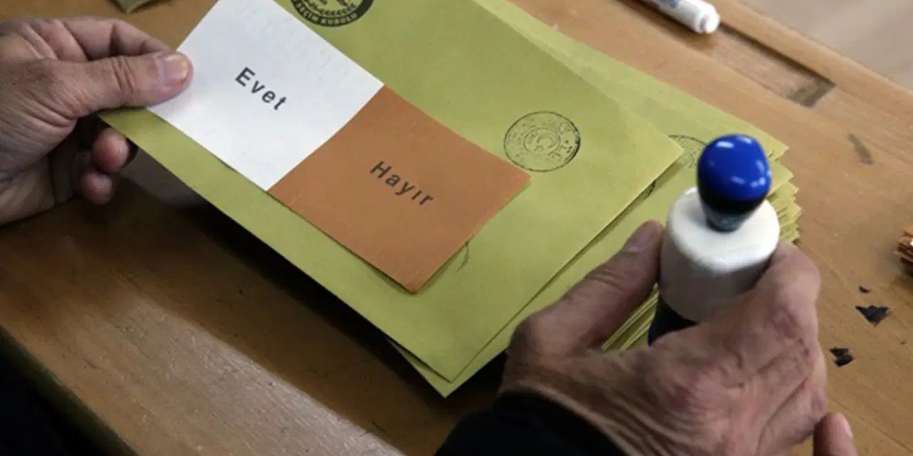 CHP İstanbul'a kayyum sonrası İYİ Partili isim harekete geçti: '2017'de mühürsüz oyların kabul edildiği referandumla ilgili dava açmak için hazırlanıyorum'