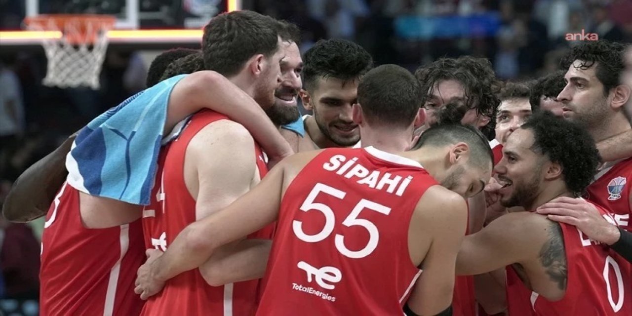 A Milli Basketbol Takımı, Avrupa Basketbol Şampiyonası'nda yarı finalde