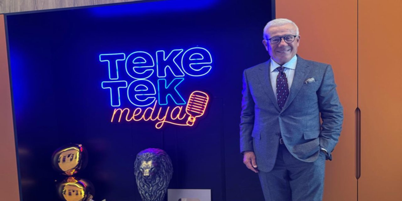 Ertuğrul Özkök: Teke Tek Medyada Bir Gün: “Bu Ülkede Bir Dan Brown Mülakatını Kaç Kişi Okur”