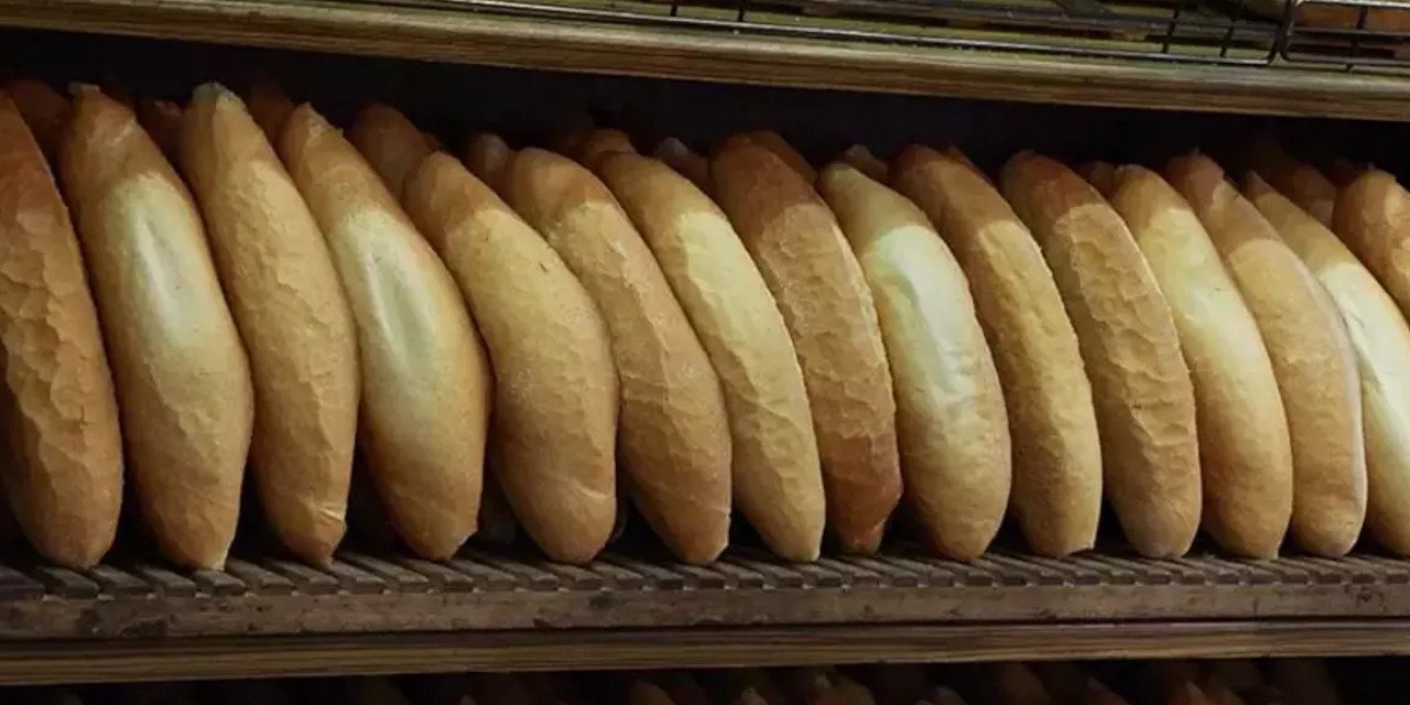 Adana'da ekmeğe zam