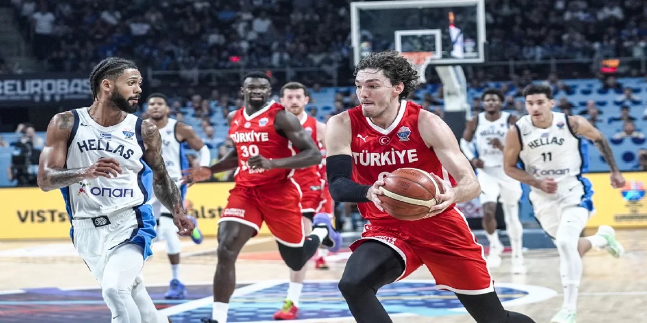 Yunanistan'da tarihi Türkiye hezimeti sonrası ortalık fena karıştı: Manşetler yangın yeri