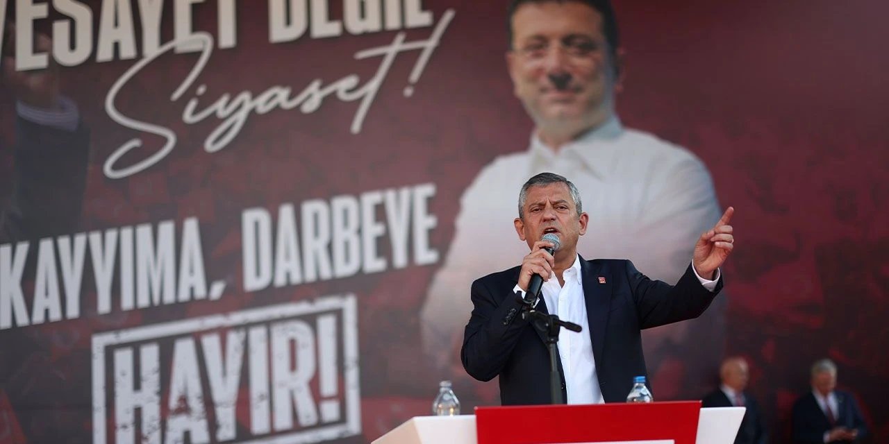 Reuters'tan Türkiye analizi: Demokrasi test edilecek