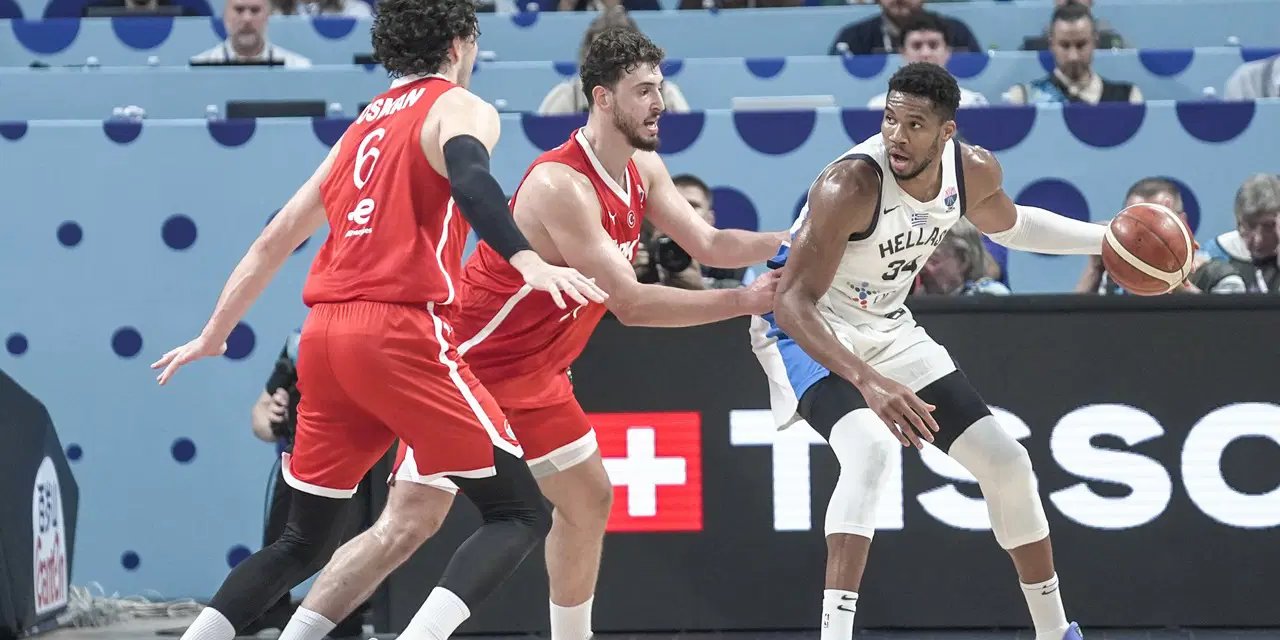 Türk bayrağına hakaret etti: Giannis Antetokounmpo'dan skandal sözler!