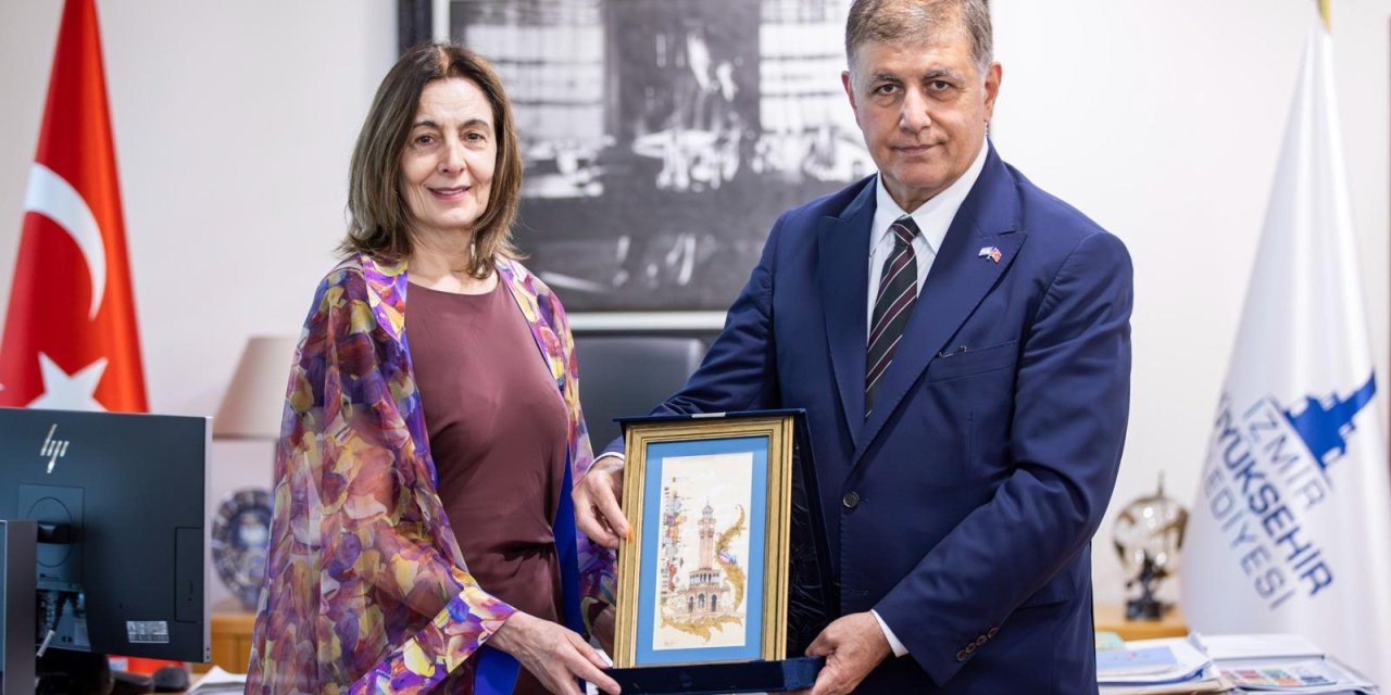 Arjantin Başkonsolosu Vivas’tan Başkan Tugay’a ziyaret