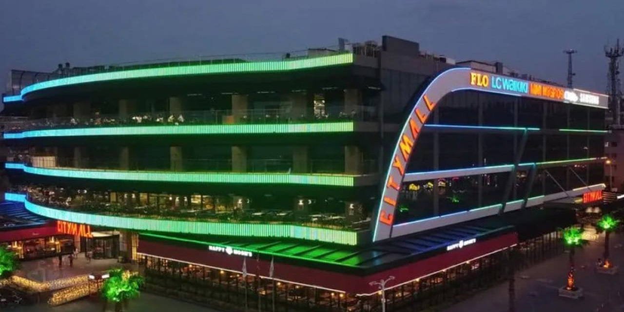 Dev AVM’de kriz! Tüm iş yerlerine kapatma tebligatı