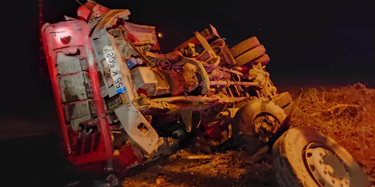 Freni boşalan vincin çarptığı otomobildeki anne ve oğlu öldü, 1 kişi yaralandı