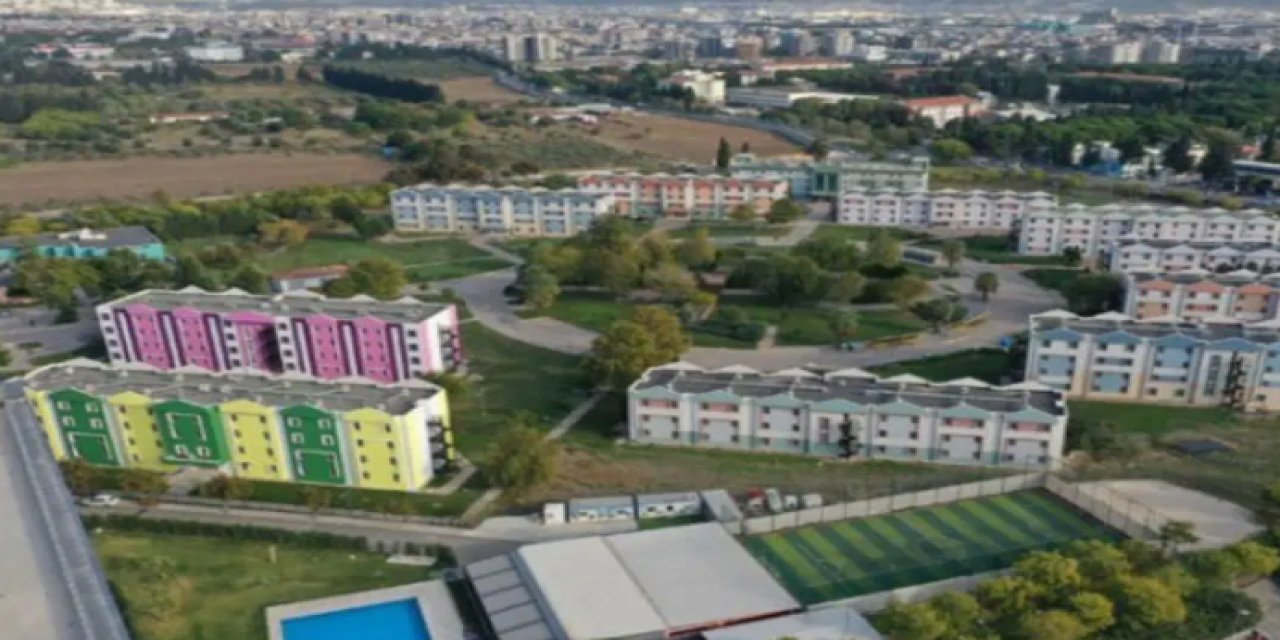 Ege Üniversitesi Öğrenci Köyü ruhsatsız çıktı: 'Yangın yönetmeliğine uygun değil'