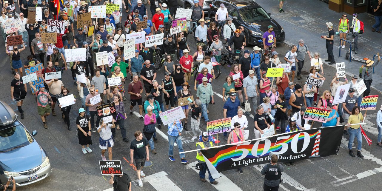 Portland karıştı: Ulusal muhafızlara karşı eylem