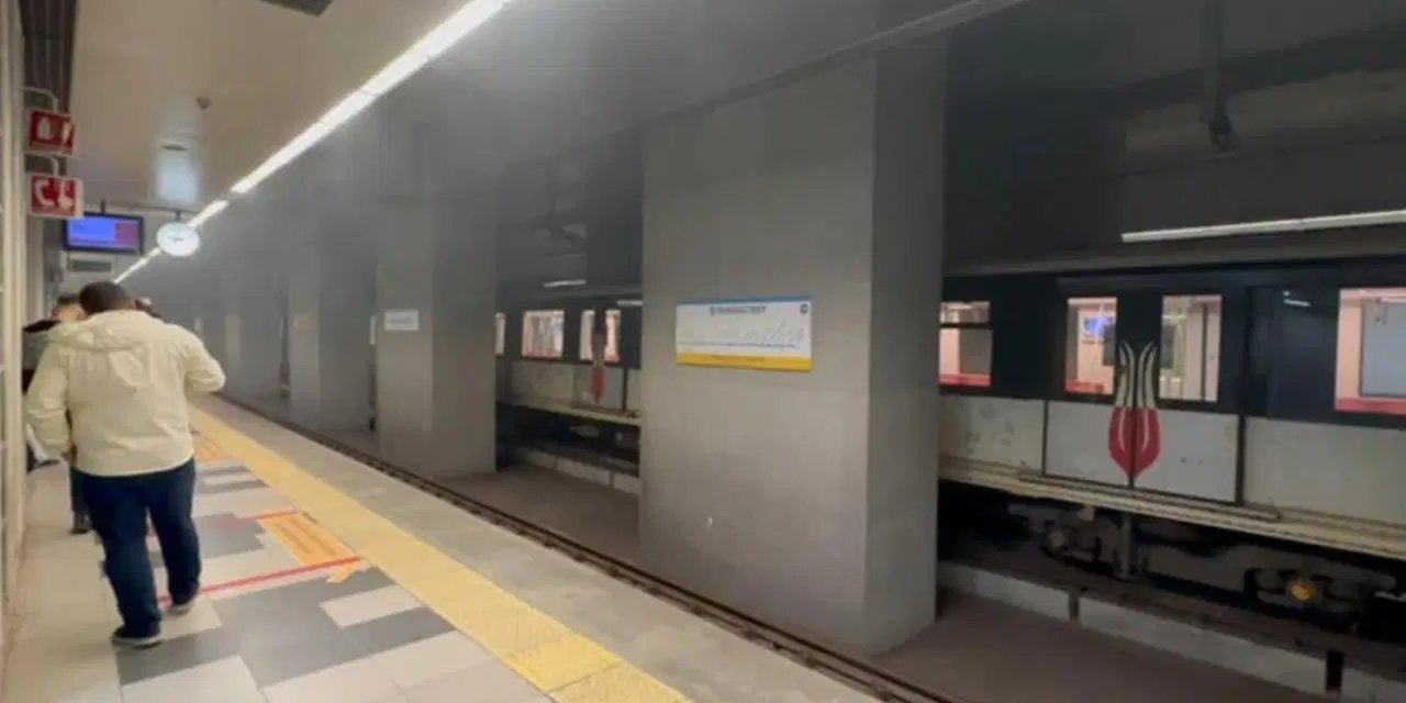 Mahmutbey metro istasyonundaki yangın paniğe neden oldu: Yolcular tahliye edildi!