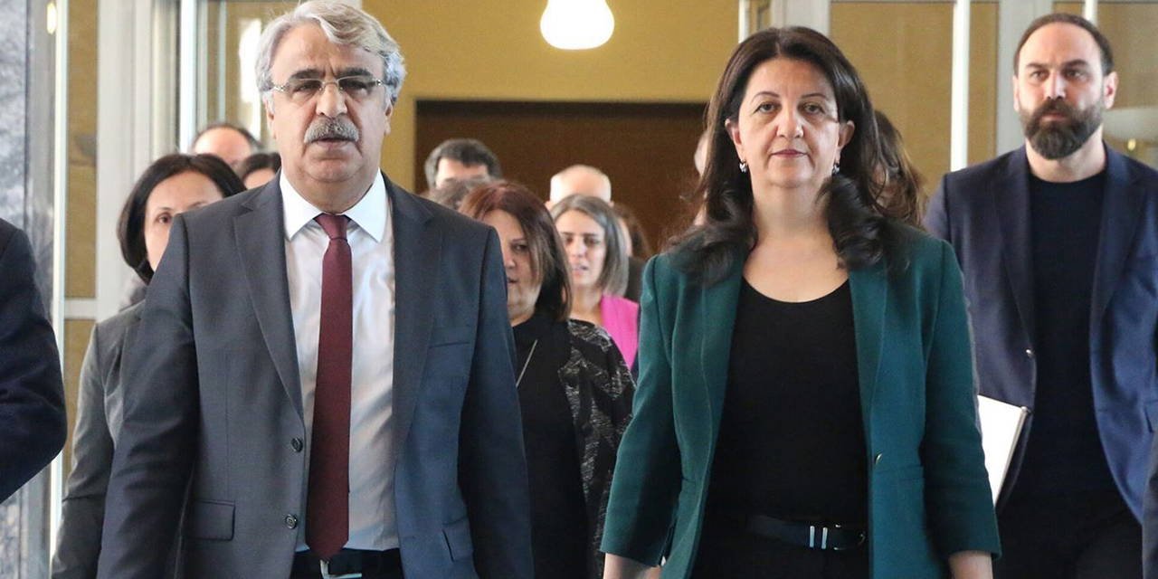 DEM Parti heyeti, İmralı yolunda: Öcalan ile görüşecekler