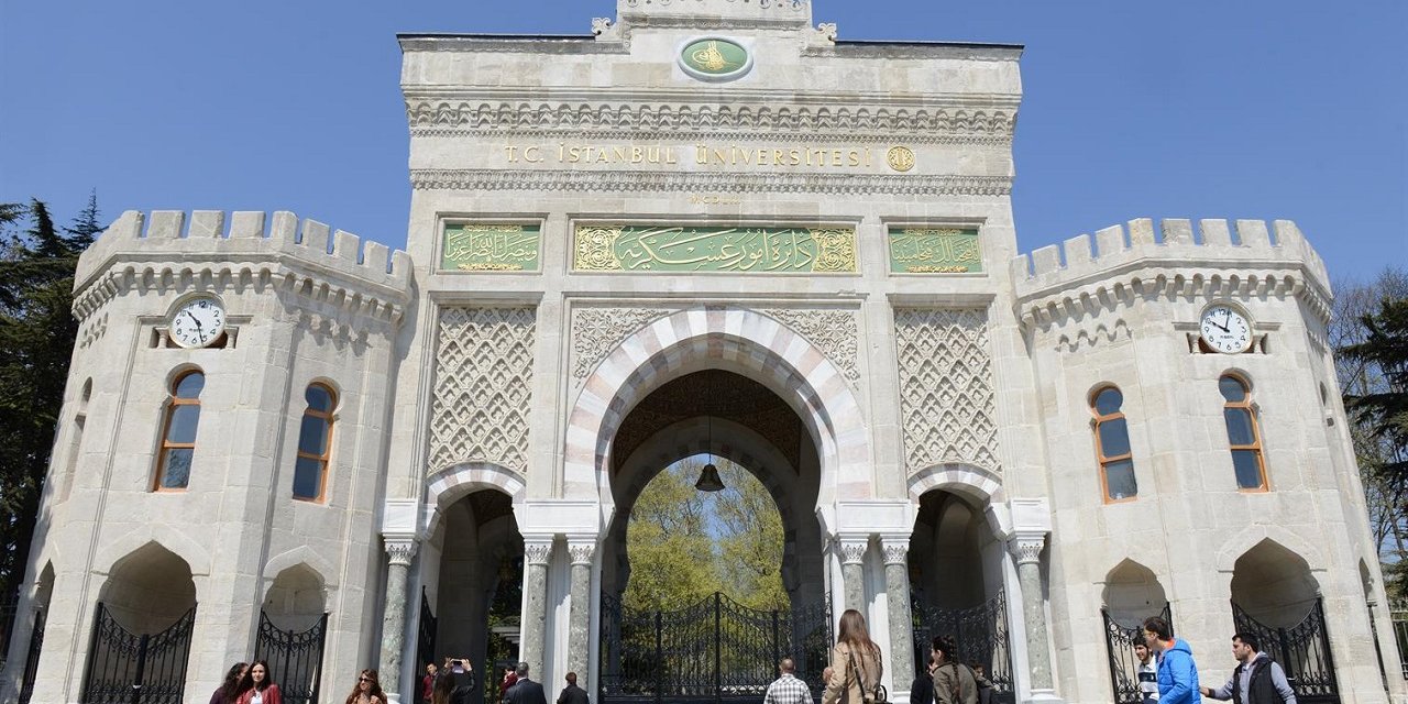 İstanbul Üniversitesi Hukuk Fakültesi’nde 'cuma' tatili