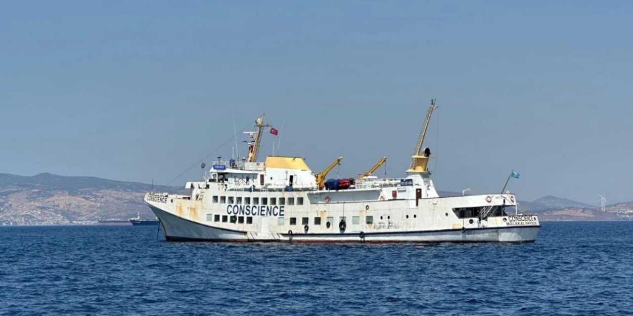 İsrail Özgürlük Filosu'na da saldırdı