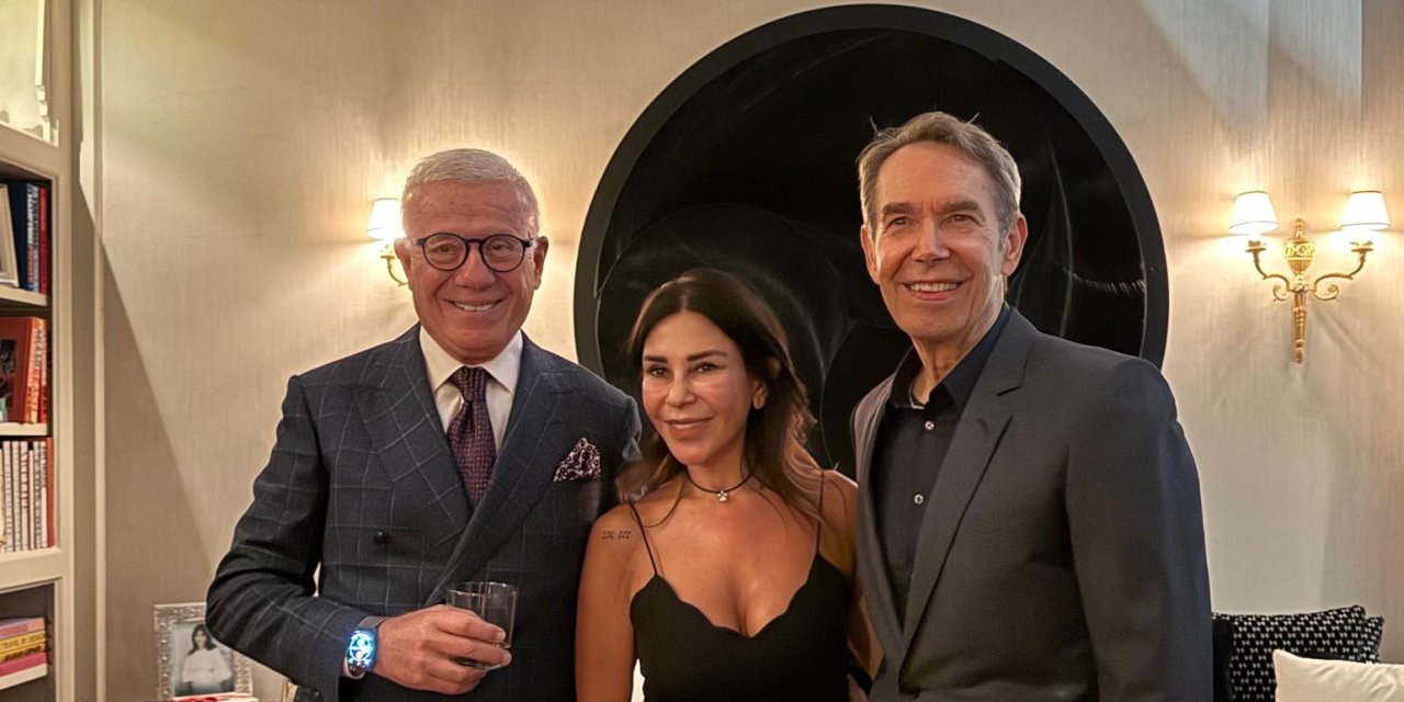 Ertuğrul Özkök yazdı | Jeff Koons dün İstanbul’da anlattı: “Asansör açıldı, karşımda o vardı”