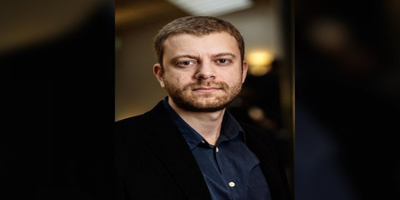 Akademisyen Emrah Gülsunar gözaltına alındı