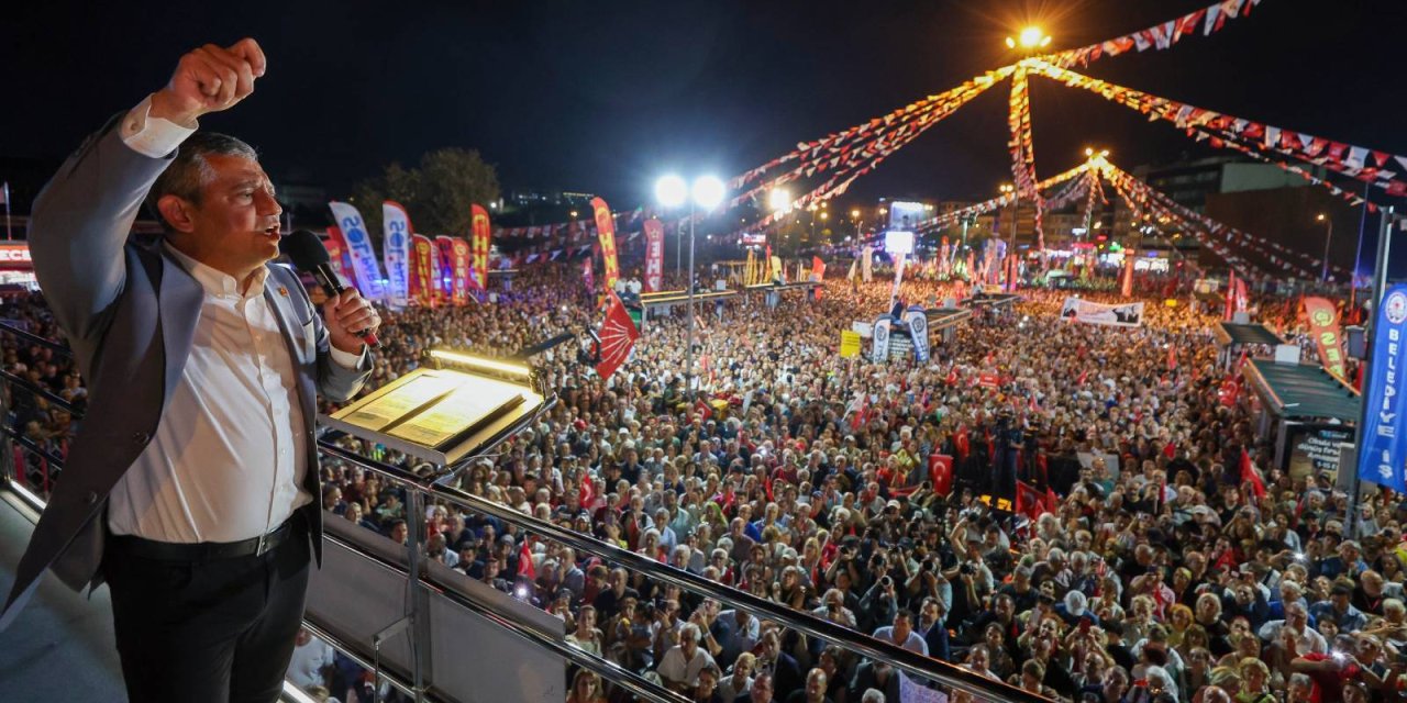 Özgür Özel: Yere düşene bir tekme de atan Tayyip Erdoğan'ın saray düzenidir!