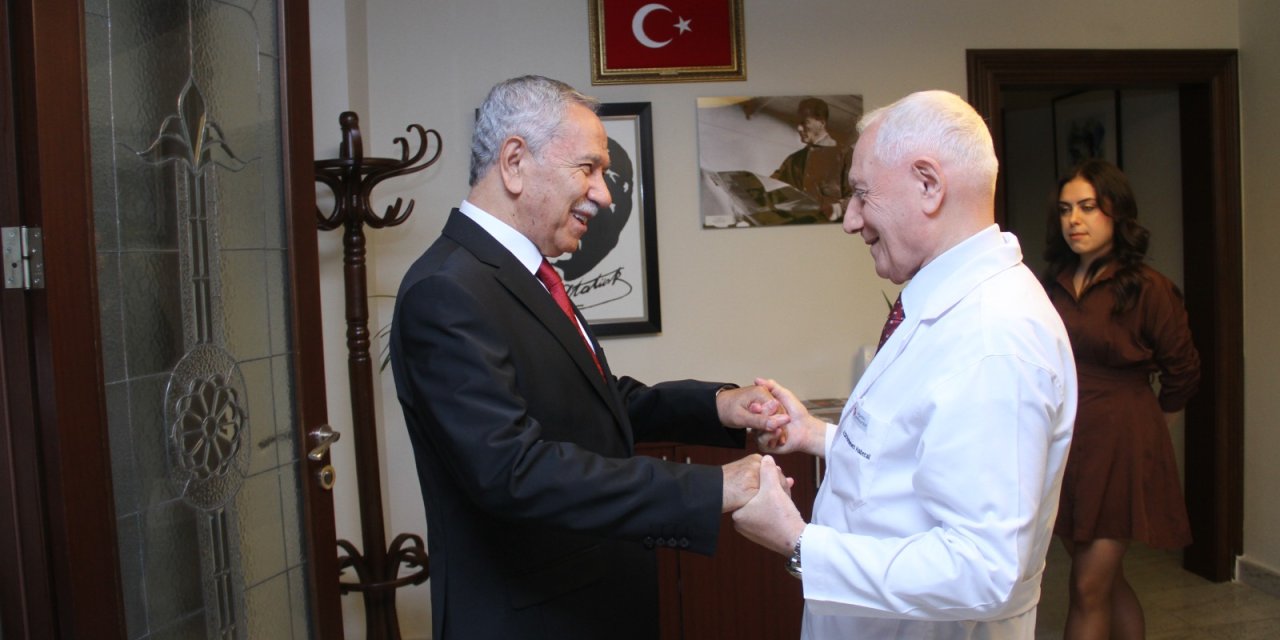 Bülent Arınç'tan Anlamlı Ziyaret: "Haberal Hoca Türkiye'nin Onurudur, Ona Büyük Haksızlık Yapıldı"