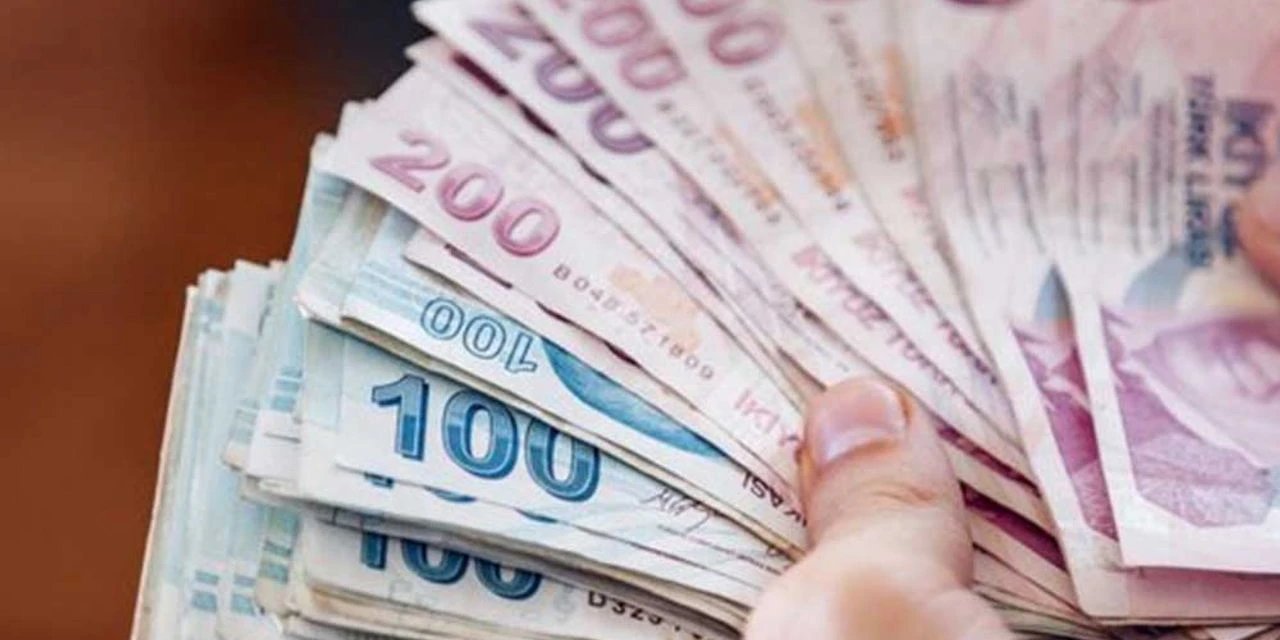 Yurttaş bütçeyi finanse ediyor: Vergiyle dolmazsa cezayla dolar