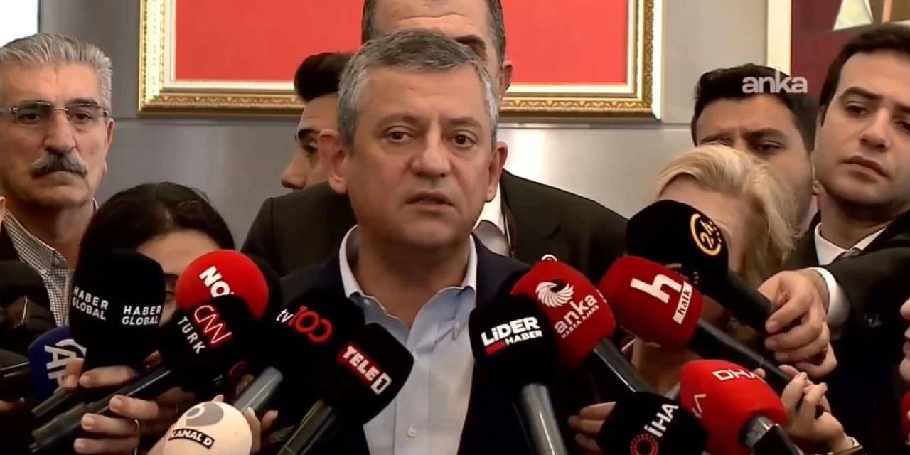 CHP lideri Özel, kurultay davası kararını değerlendirdi: ‘Demokrasi kazanmıştır’