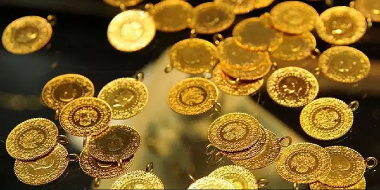 Kritik karar sonrası fiyatlar dalgalandı: Haftanın son işlem gününde altın ne kadar oldu?