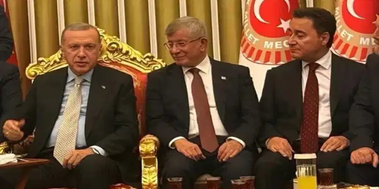 Babacan ve Davutoğlu AKP'ye mi dönüyor? İktidara yakın gazeteciden yanıt geldi