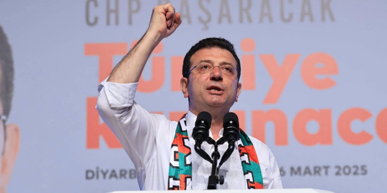 İmamoğlu, Mahşeri Kalabalığa Seslendi: Onlar İçin Yol Bitti, Artık Umut Sizsiniz…