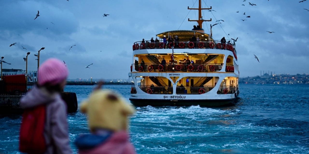 İstanbul'da bazı vapur seferleri iptal edildi!