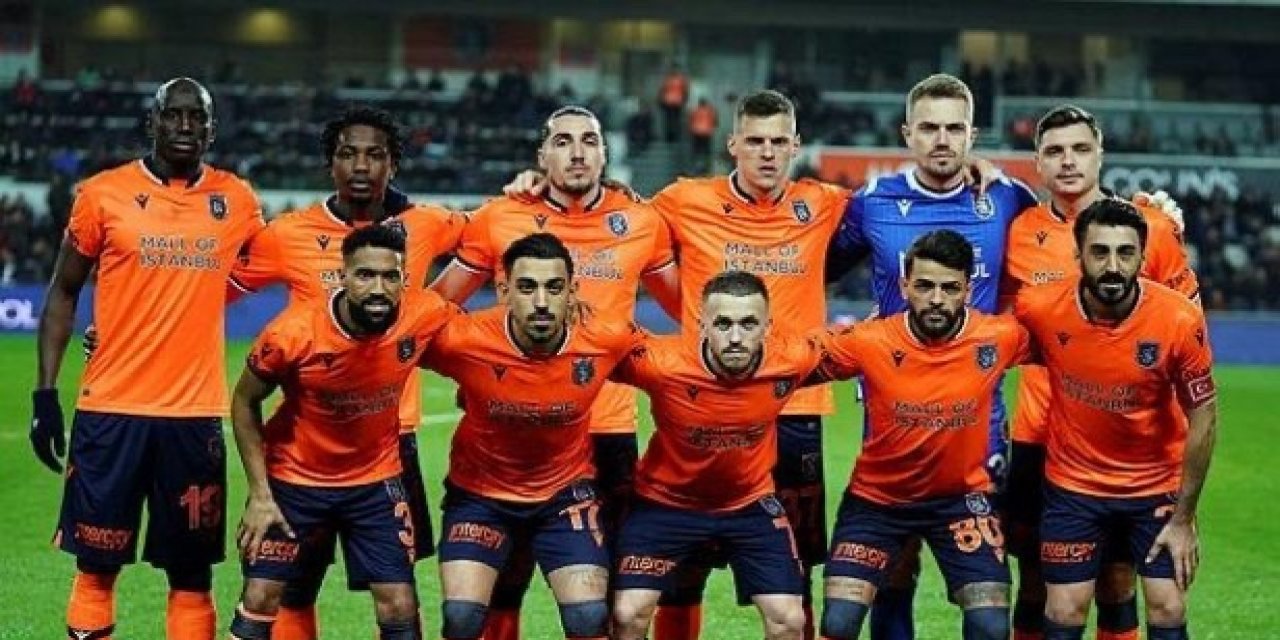Başakşehir'den yeni açıklama: 'Futbolcularımız sahaya çıkmama kararı aldı'