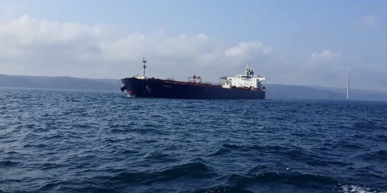 Rusya’dan Gürcistan’a giden tanker Sinop açıklarında saldırıya uğradı