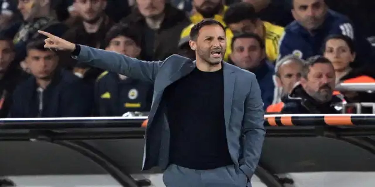 Domenico Tedesco'dan 2 futbolcuya kesik!
