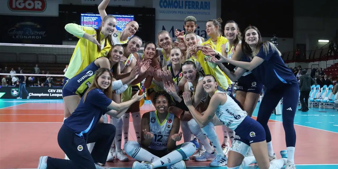 Fenerbahçe Medicana CEV Şampiyonlar Ligi'nde 2'de iki yaptı!