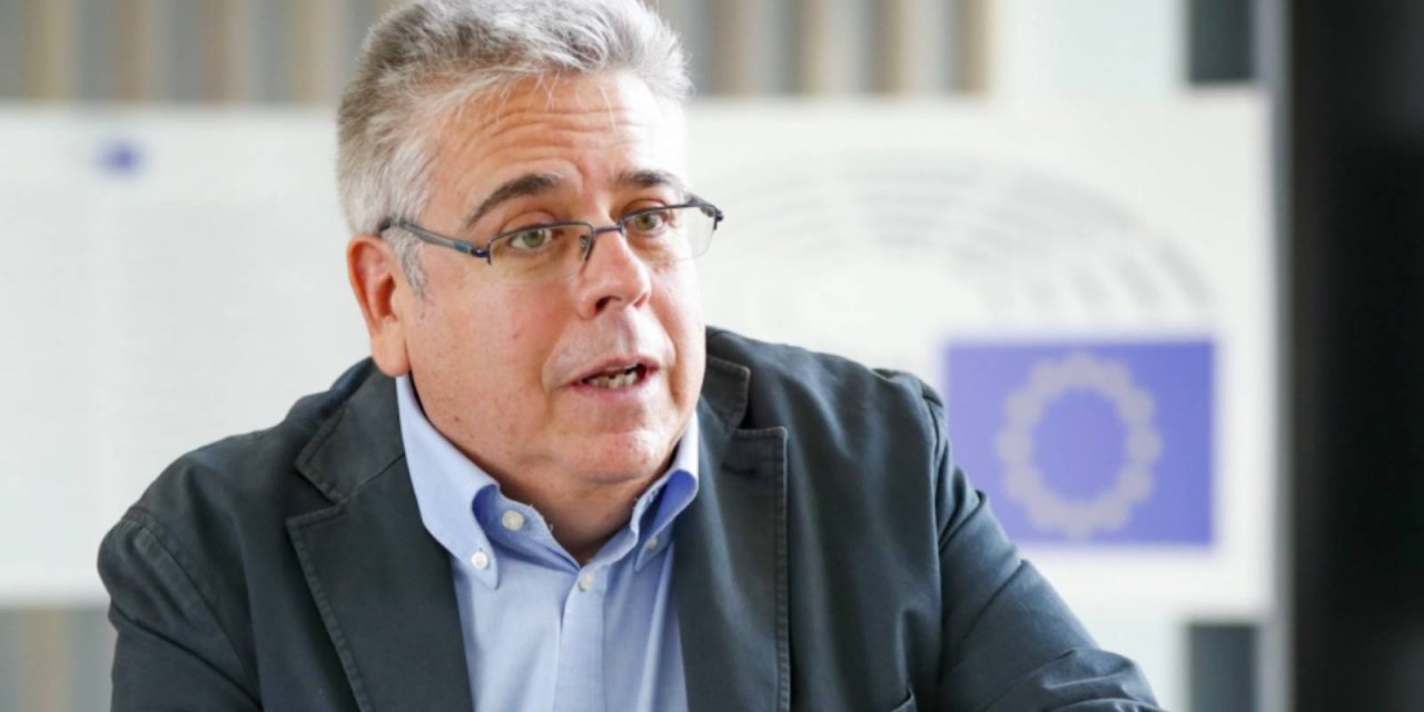 AP Türkiye Raportörü Amor: Yargının tutumu muhalefetle ilgili meselelerde farklı, AKP veya hükümeti ilgilendirdiğinde bambaşka