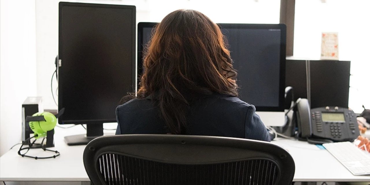 İşe sürekli erken giden çalışan işten çıkarıldı