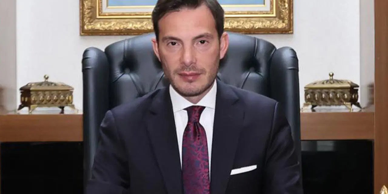 MHP'li Tokat Belediye Başkanı Mehmet Kemal Yazıcıoğlu'nun odasında dinleme cihazı: İki belediye personeli tutuklandı