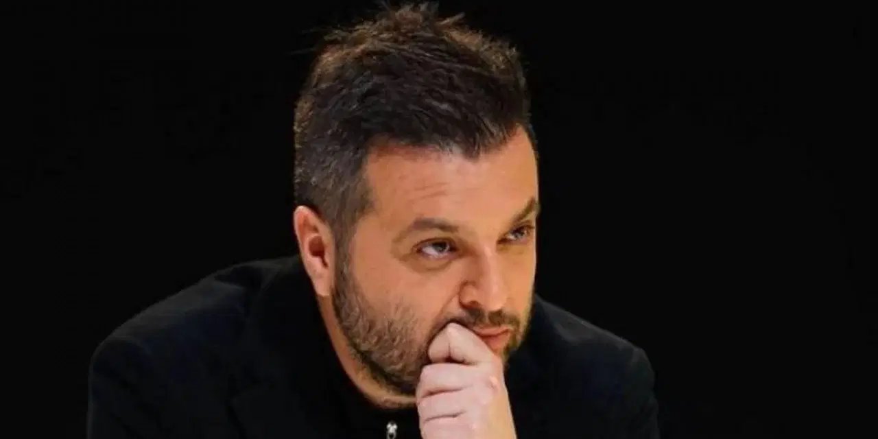 Cem Küçük: Candaş Tolga Işık'ın babası üzüntüden beyin kanaması geçirmiş