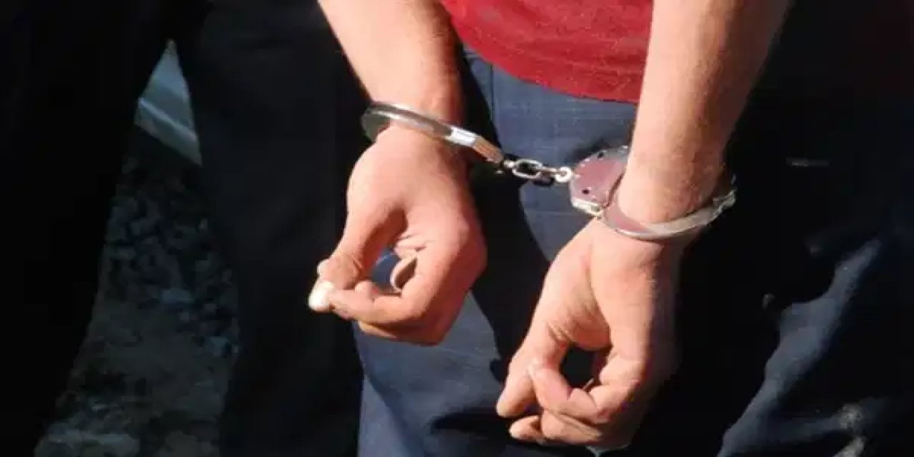 İstanbul'da FETÖ operasyonu: 4 gözaltı