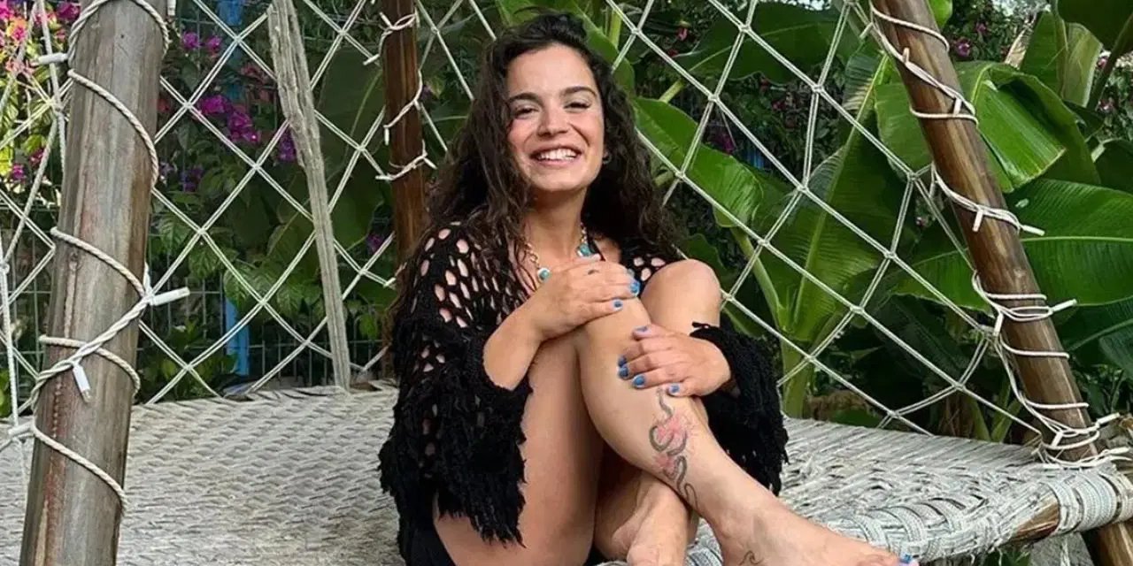 Yanlışlıkla bağırsağının kesildiğini söylemişti... Aslı Bekiroğlu yeniden ameliyat oldu!