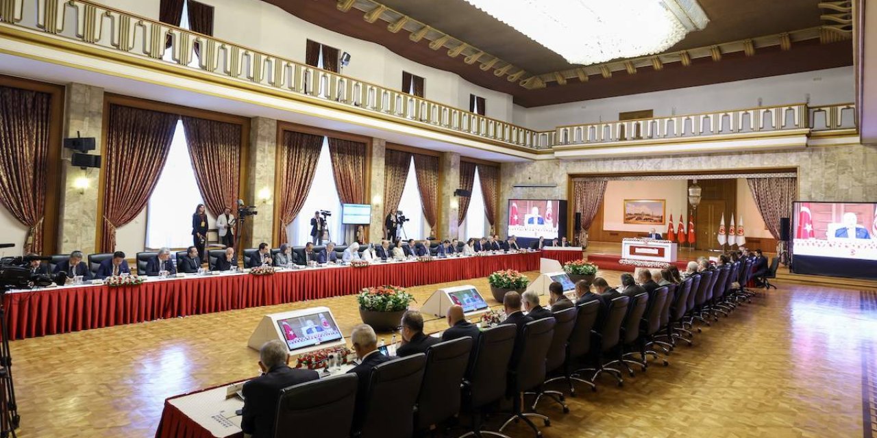 AKP'de süreç rahatsızlığı... Kurmaylardan ‘tıkanma’ uyarısı!