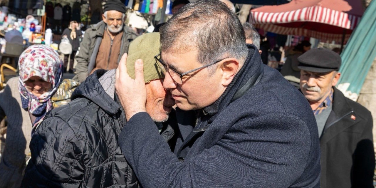 İzmir’de emekli yurttaşın imdadına Büyükşehir yetişiyor