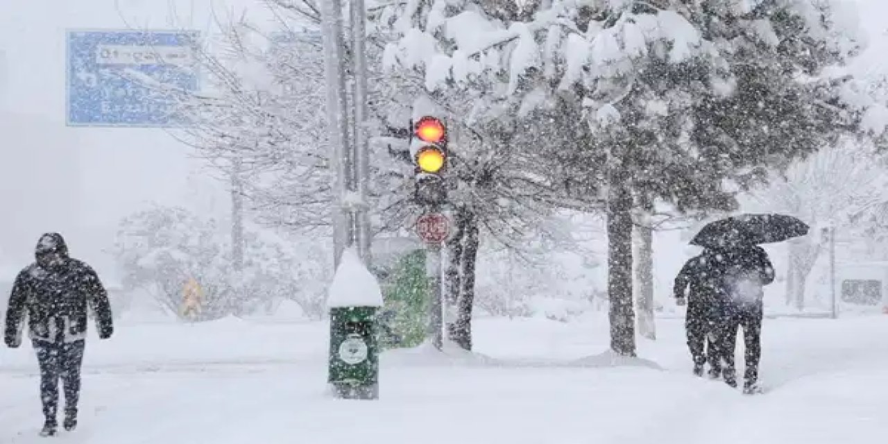 Türkiye beyaza büründü: 9 il için ‘sarı kodlu’ kar alarmı!