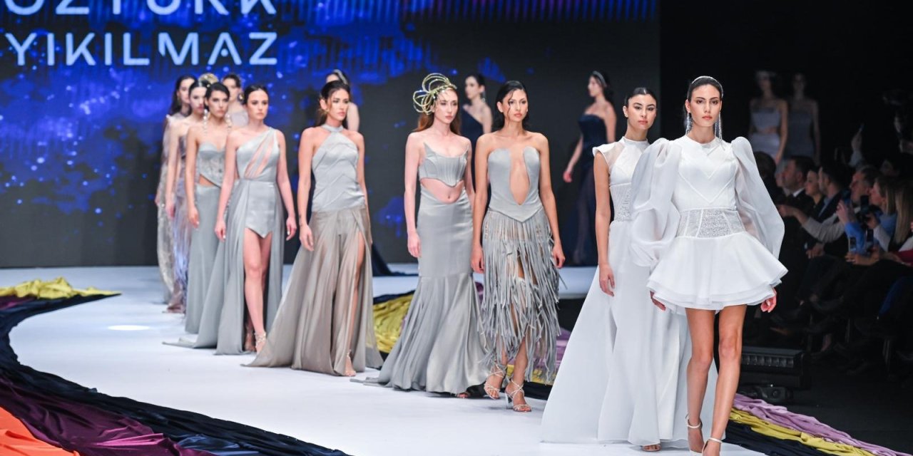 IF Wedding Fashion İzmir’de “Sessiz Asalet” podyuma taşındı