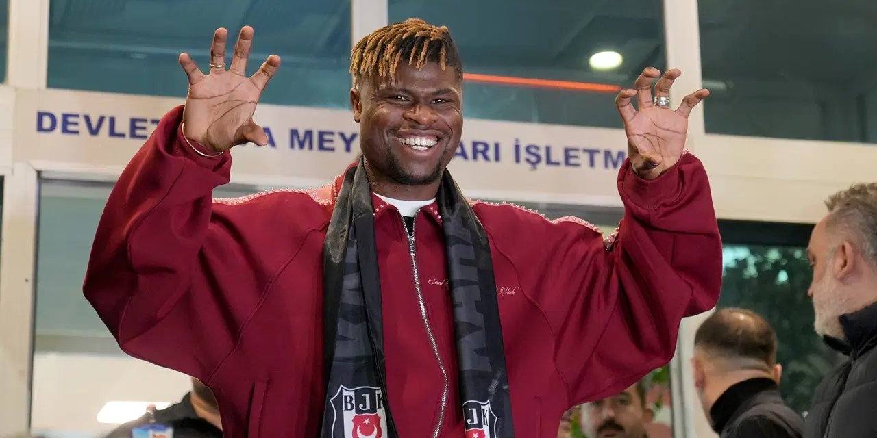 Emmanuel Agbadou, Beşiktaş için İstanbul'da