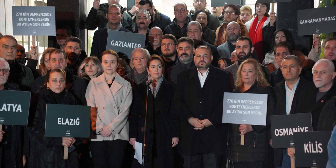 CHP İzmir'den 6 Şubat depremleri anması
