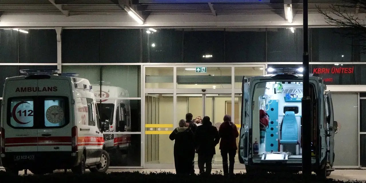 Böcek ilaçlaması sonrası zehirlenme şüphesi: Konya'da 11 kişi hastaneye kaldırıldı!